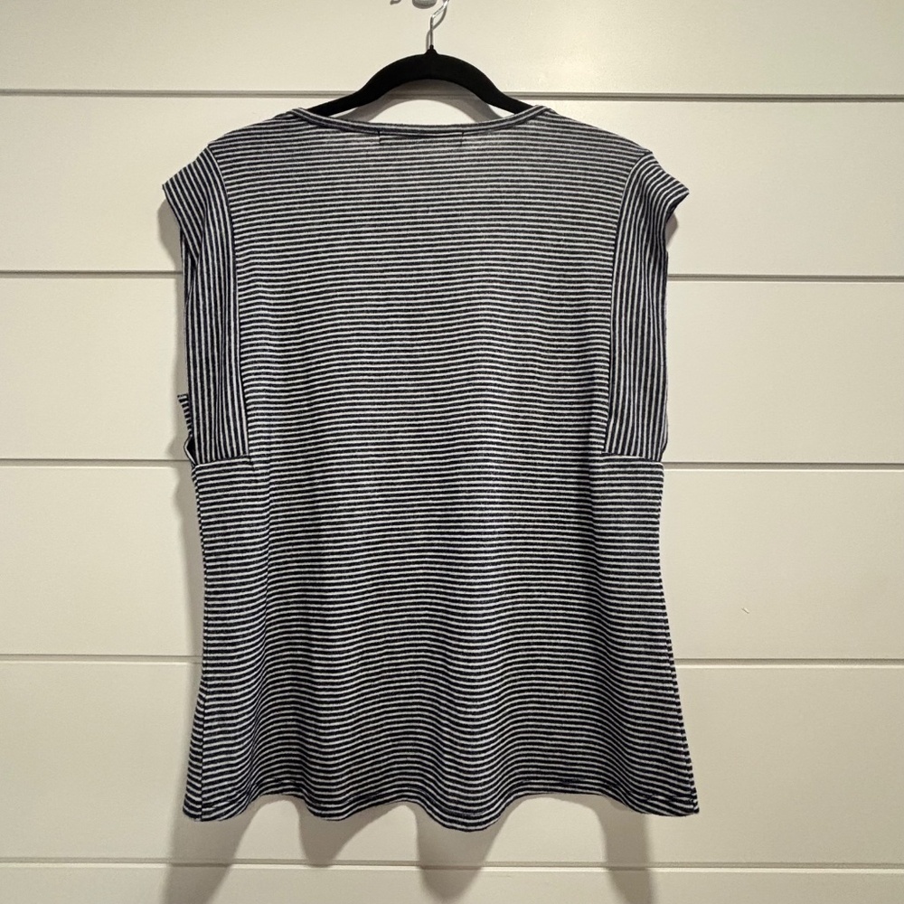 Love Scarlett nautical style sleeveless top with anchor button detail size M - Picture 2 of 10